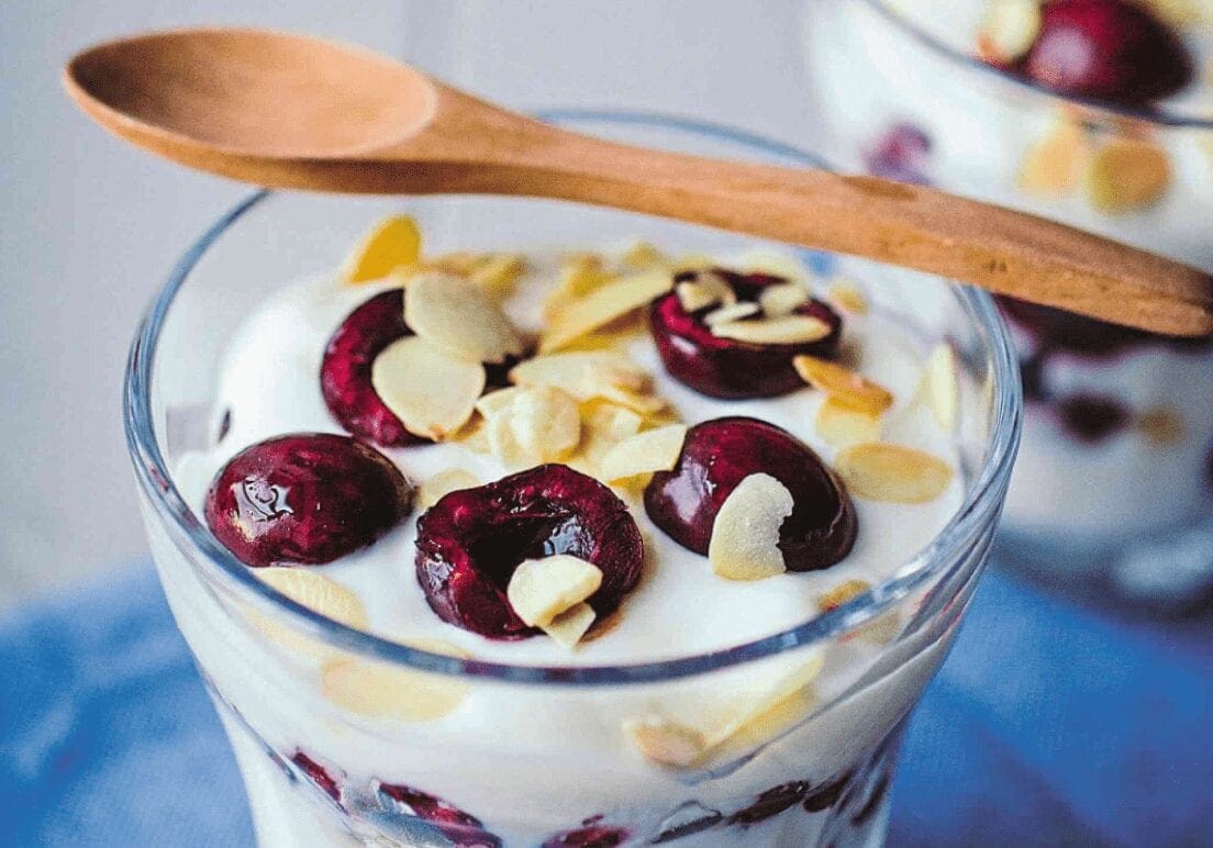 roasted-cherry-yoghurt